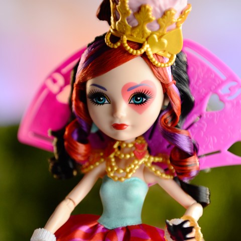 Boneca Ever After High Lizzie Hearts