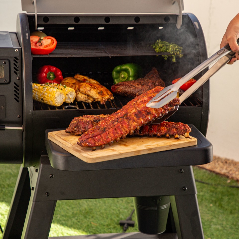 Louisiana Grills SL700 Pellet Grill BUNDLE TOROS COOKWARE BAKEWARE