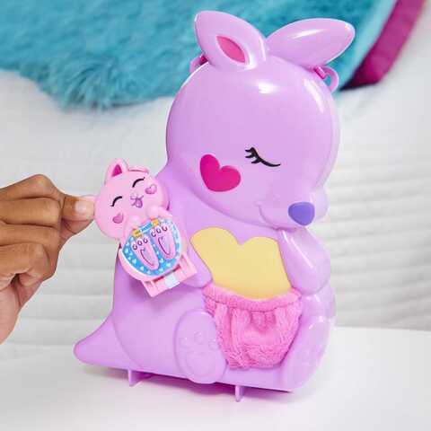 Amazon.com: Polly Pocket 2-in-1 Travel Toy Playset, Animal Toy with 2 Dolls  & Accessories, Mama & Joey Kangaroo Purse Large Compact : Toys & Games