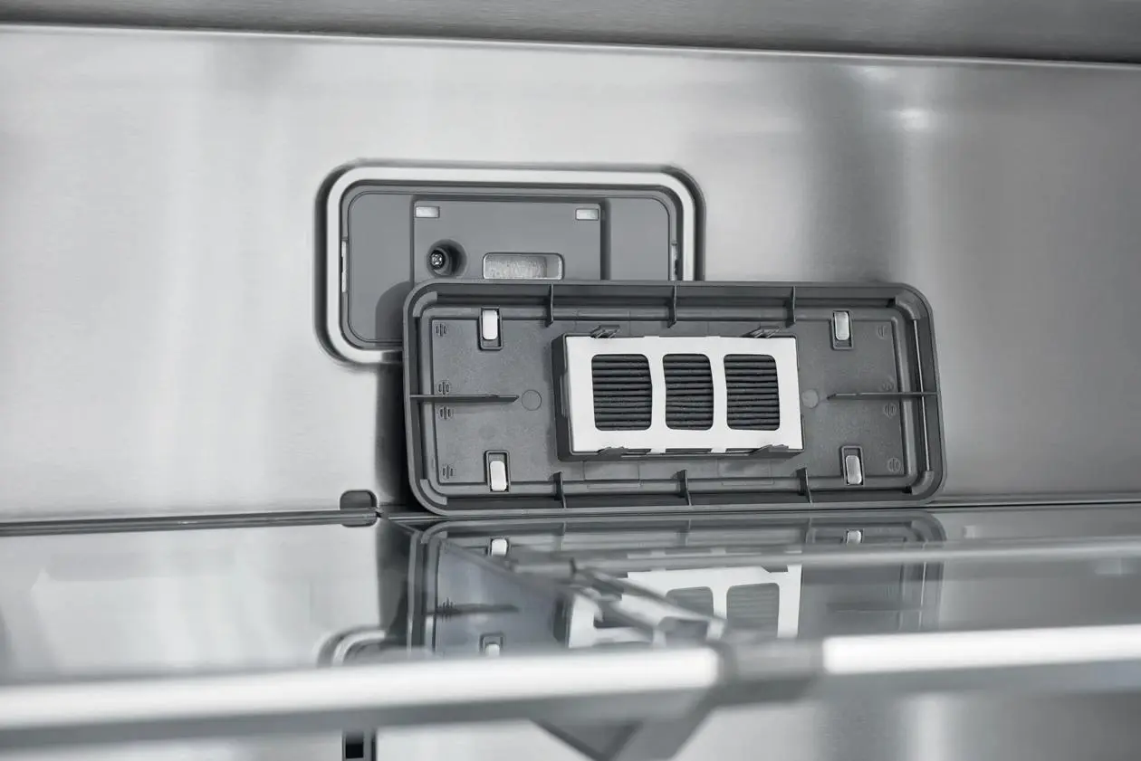 PureAdvantage Filtration Electrolux PureAdvantage filtration system for air and water