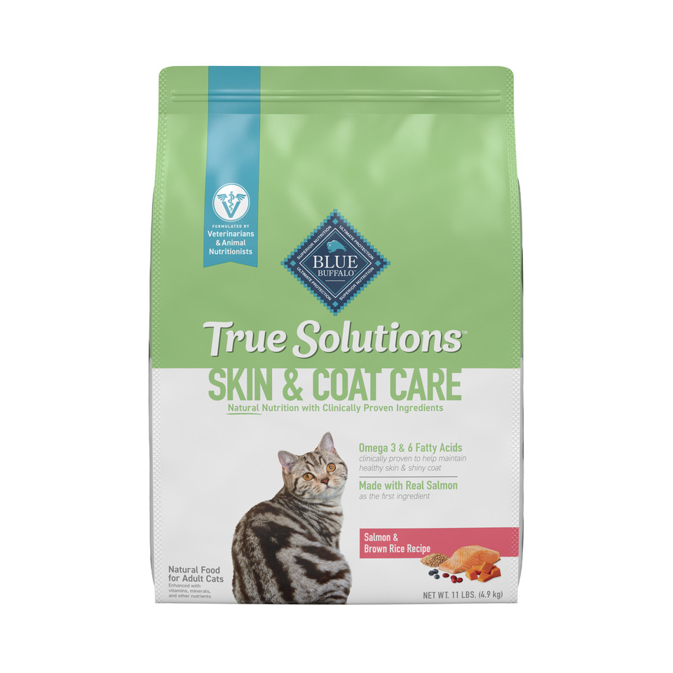 thumbnail video image 2 of Blue Buffalo True Solutions Skin & Coat Care Natural Dry Cat Food, Salmon, 11-lb. Bag, 2 of 13