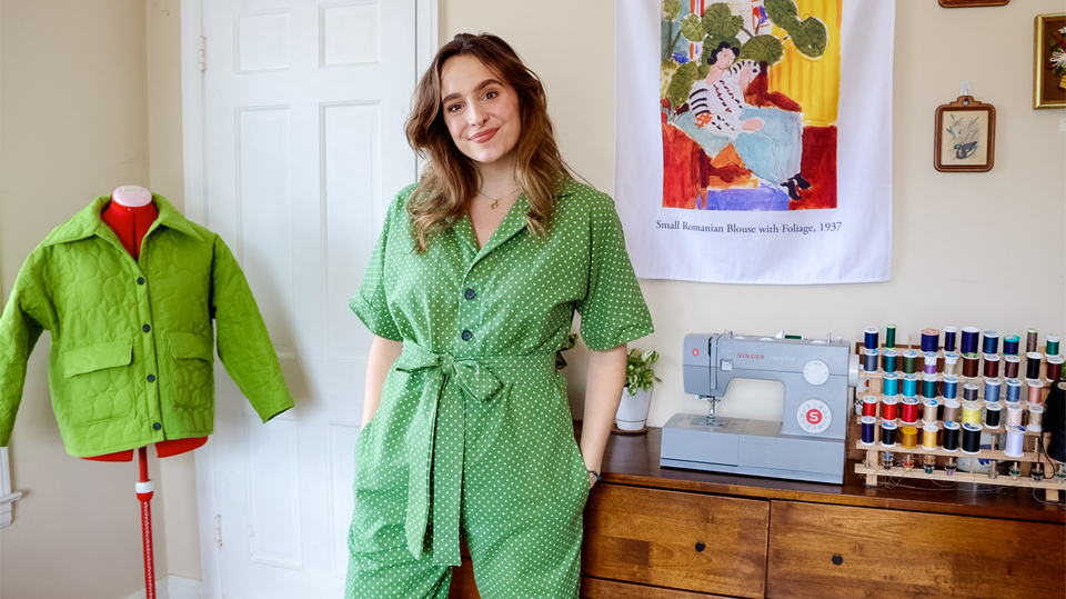 Singer® Heavy Duty 4411 Sewing Machine With 69 Stitch Applications, A