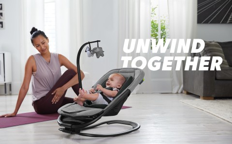 city sway™ 2-in-1 Rocker and Bouncer