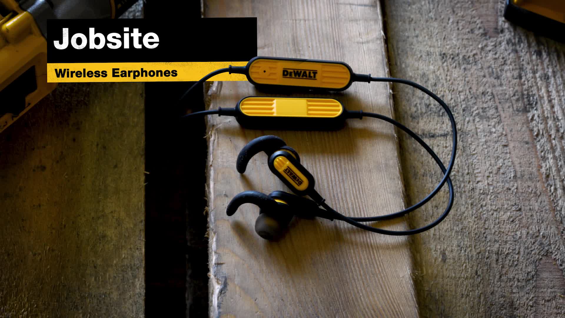 dewalt earbuds lowes