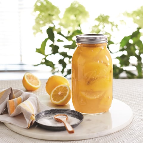 Cocktail in a Ball® Jar