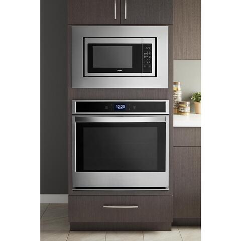 Best Buy: Whirlpool 0.5 Cu. Ft. Compact Microwave Silver WMC20005YD