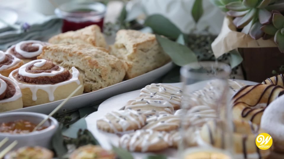 Wilton Perfect Results Steel Mega Non-Stick Donut Pan, 20-Cavity