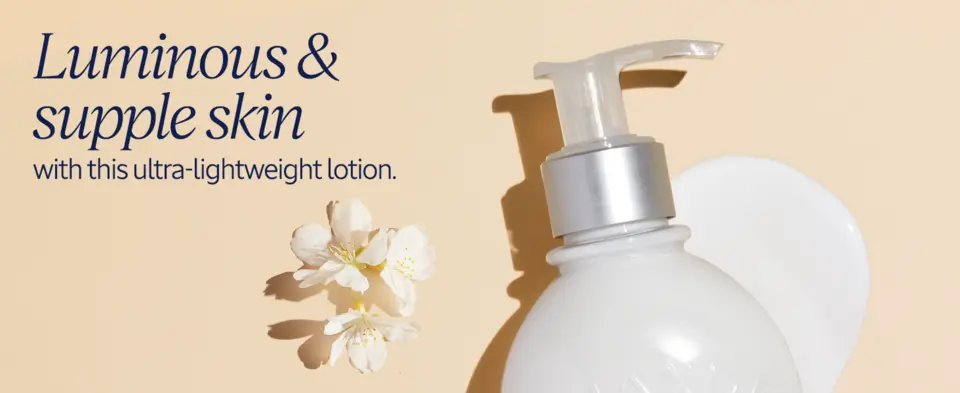 Luminous &amp; supple skin with this ultra-lightweight lotion.