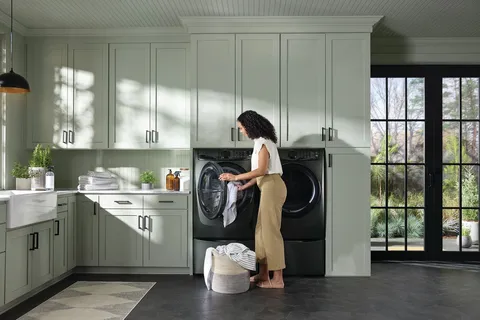 Electrolux 700 Series 4.5 Cu. Ft. Alpine Green Front Load