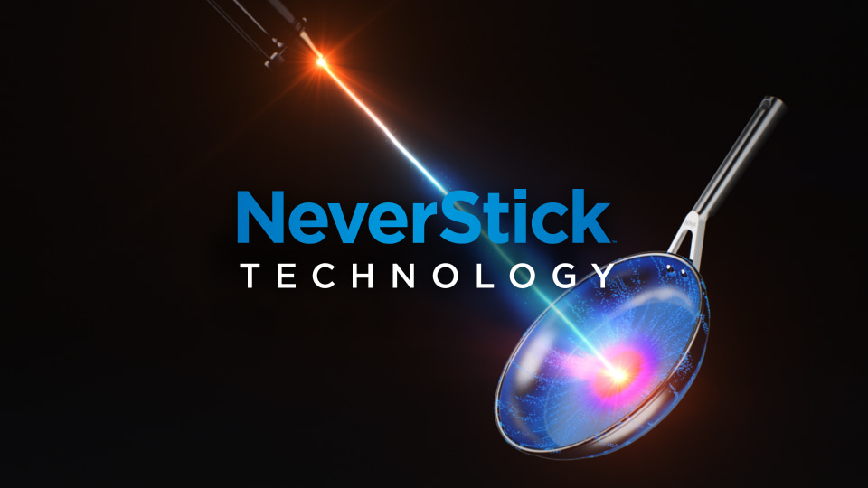 thumbnail video image 2 of Ninja™ Foodi™ NeverStick™ Essential 2 1/2-Quart Saucepan with Glass Lid, oven safe to 500°F, C10225, 2 of 10