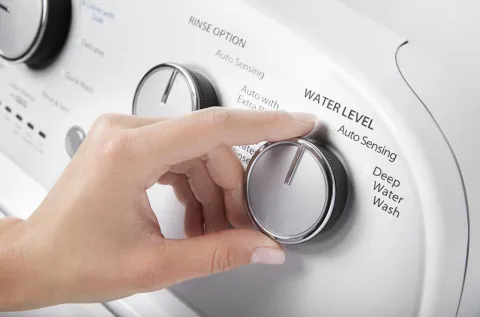 washin Samsung 5.8 cu. ft White Top Load Washer with Vibration