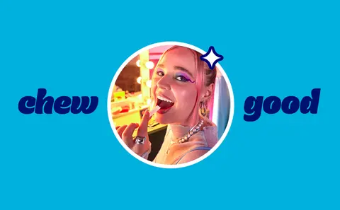 travel essentials, gum, travel gum, travel mints, sugarfree gum