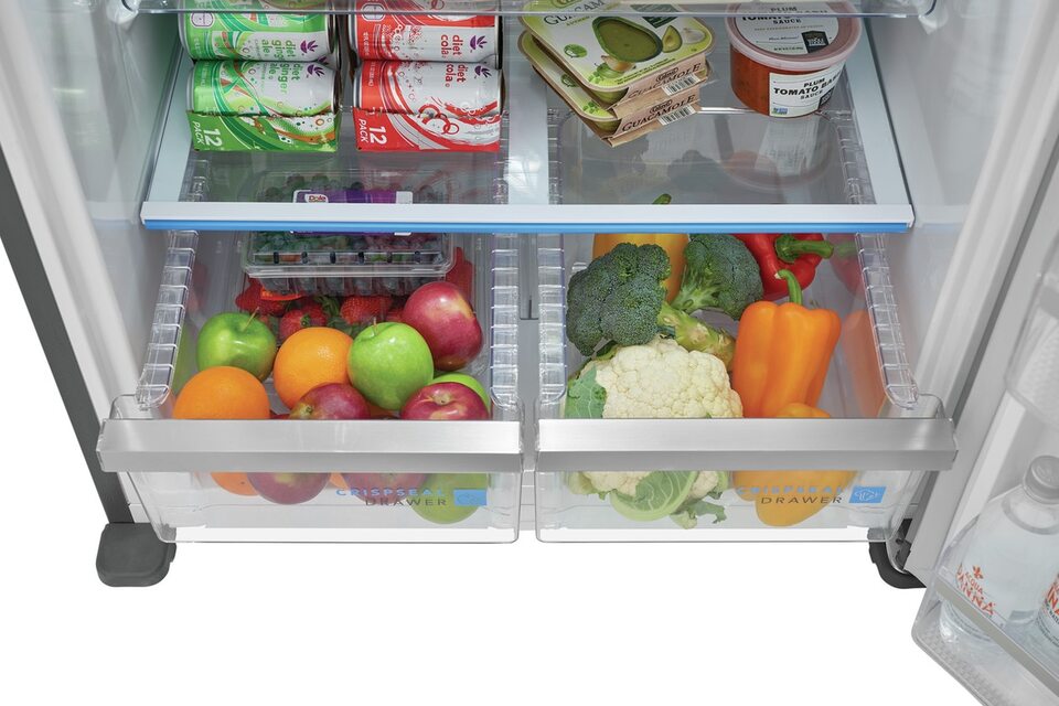 thumbnail video image 2 of FRIGIDAIRE FGHT2055VF top freezer freestanding refrigerator, 2 of 7