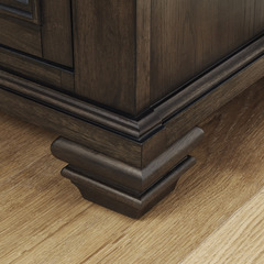 Classic Tiered Foot Design Classic Tiered Foot Design