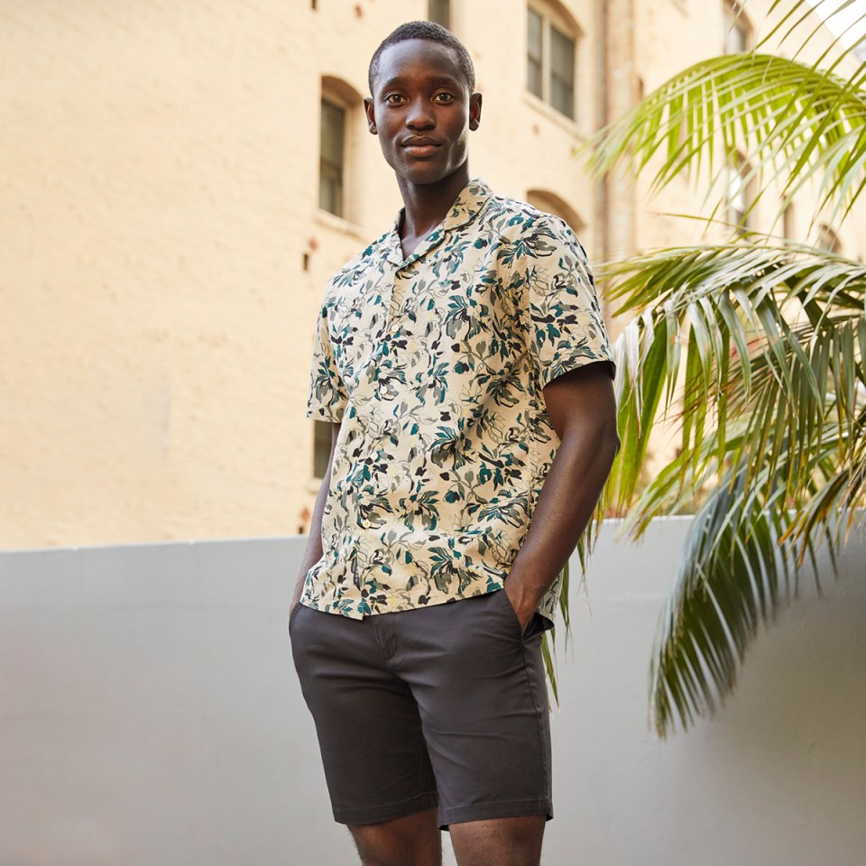 dockers men's ultimate supreme flex stretch solid shorts