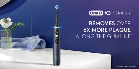 Oral-B iO Series 7 Rechargeable ToothBrush | London Drugs | 100
