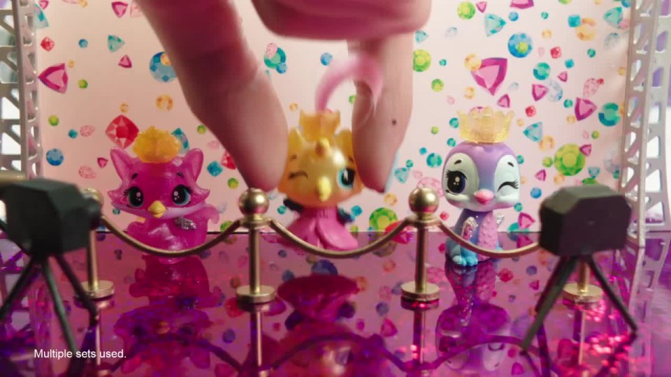 thumbnail video image 2 of Hatchimals CollEGGtibles Royal Dozen 12-Pack W 2 Exclusive Hatchimals (Styles May Vary), 2 of 10