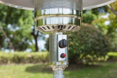Propane Patio Heater Standing with Heat Focusing Reflector Outdoor Heater With Adjustable Thermostat Suitable for Commercial & Residential 48,000 BTU Patio Heater 