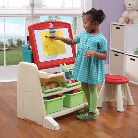 Step2 Flip & Doodle Easel Desk with Stool and Plenty of Storage Toddlers Fun New 