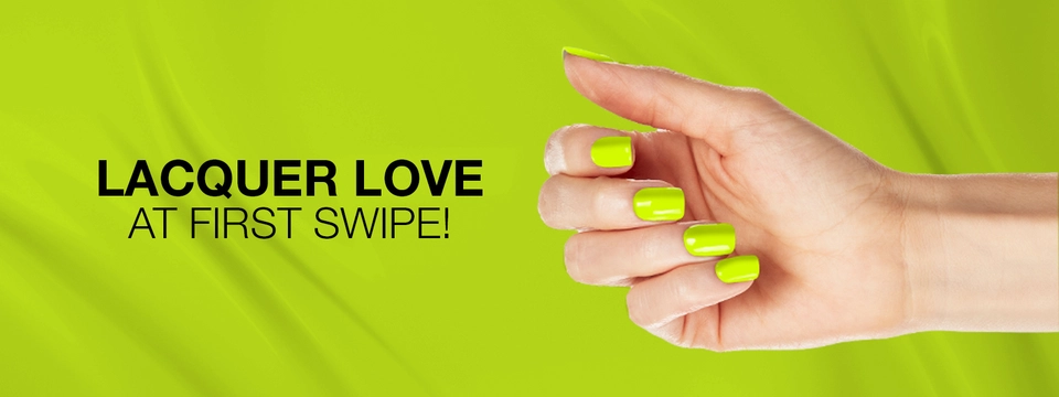 Banner featuring a hand model with polished, manicured nails.