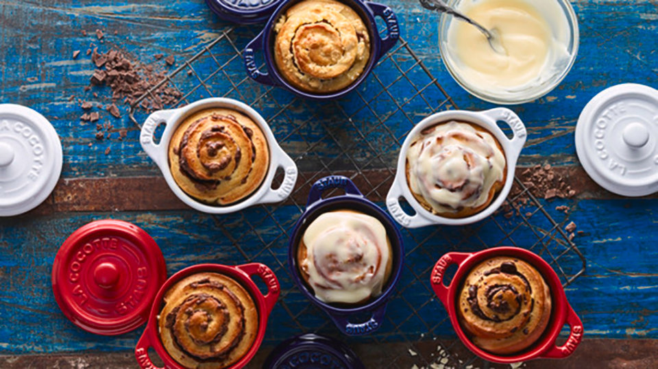 thumbnail video image 2 of Staub Ceramic 3-pc Mini Round Cocotte Set - Dark Blue, 2 of 6