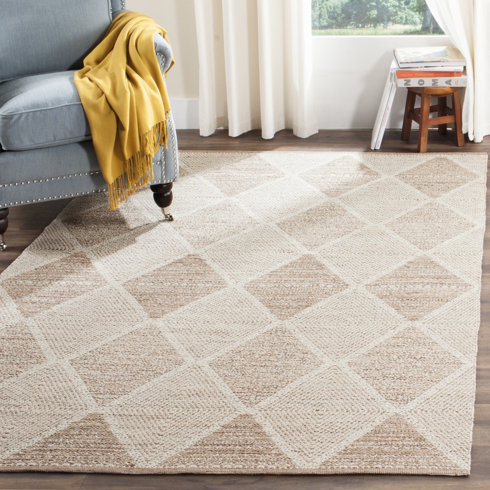 Safavieh Montauk Caswell 2 x 7 Blue/Ivory Indoor Chevron Coastal Handcrafted Runner Safavieh Montauk Caswell 2 x 7 Blue/Ivory Indoor Chevron Coastal Handcrafted Runner