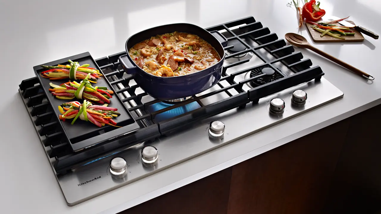 Table de cuisson au gaz de 30 po à 5 brûleurs KitchenAid KCGG530PBL
