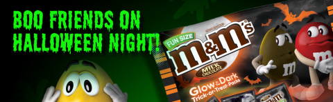 M&M'S Halloween Glow In The Dark Milk Chocolate Candy Fun Size 17-Ounce Bag, Packaged Candy