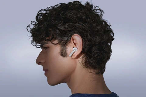 Samsung Galaxy Buds4 Pro in Black