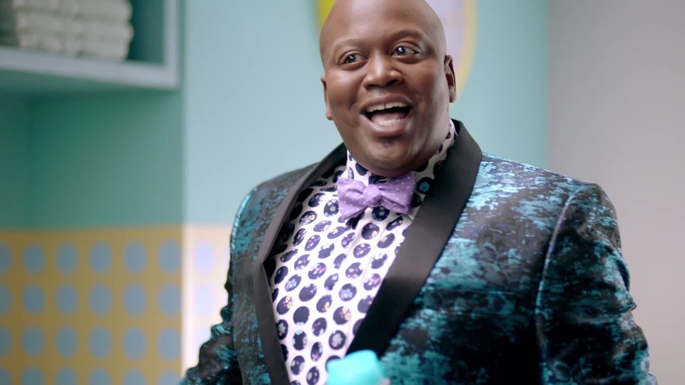 thumbnail video image 2 of Downy Unstopables In-Wash Scent Booster Beads - LUSH, 19.5 oz., 2 of 9