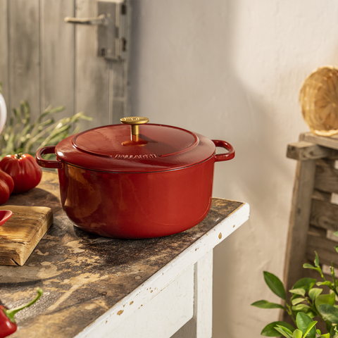 Enameled Cast Iron Dutch Oven, Oval 5.5 Quart - BGE - Bassemiers