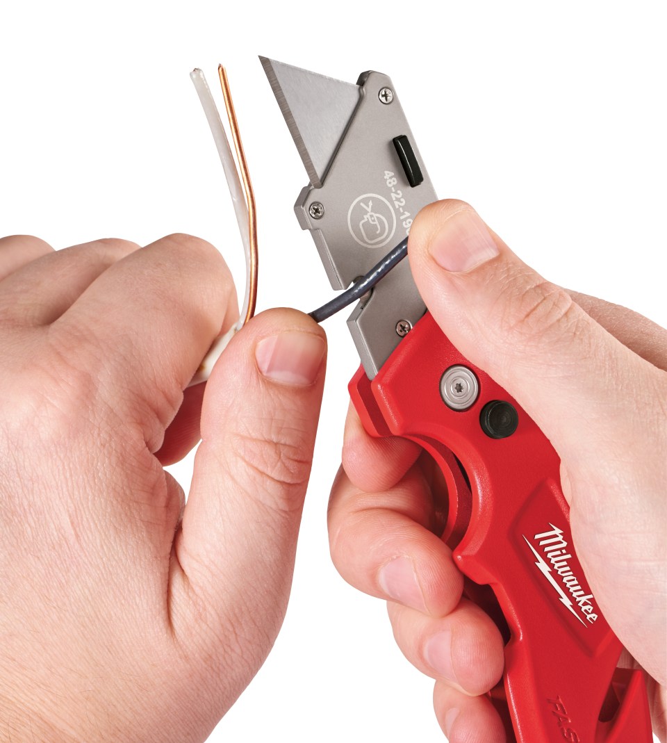 Milwaukee Tool - FASTBACK™ Flip Utility Knife | MSC Direct