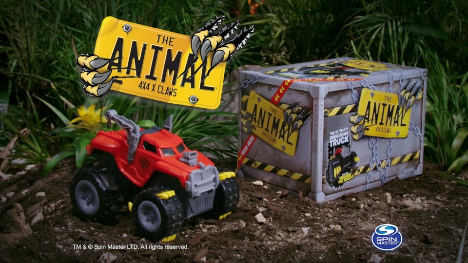 animal unboxing truck