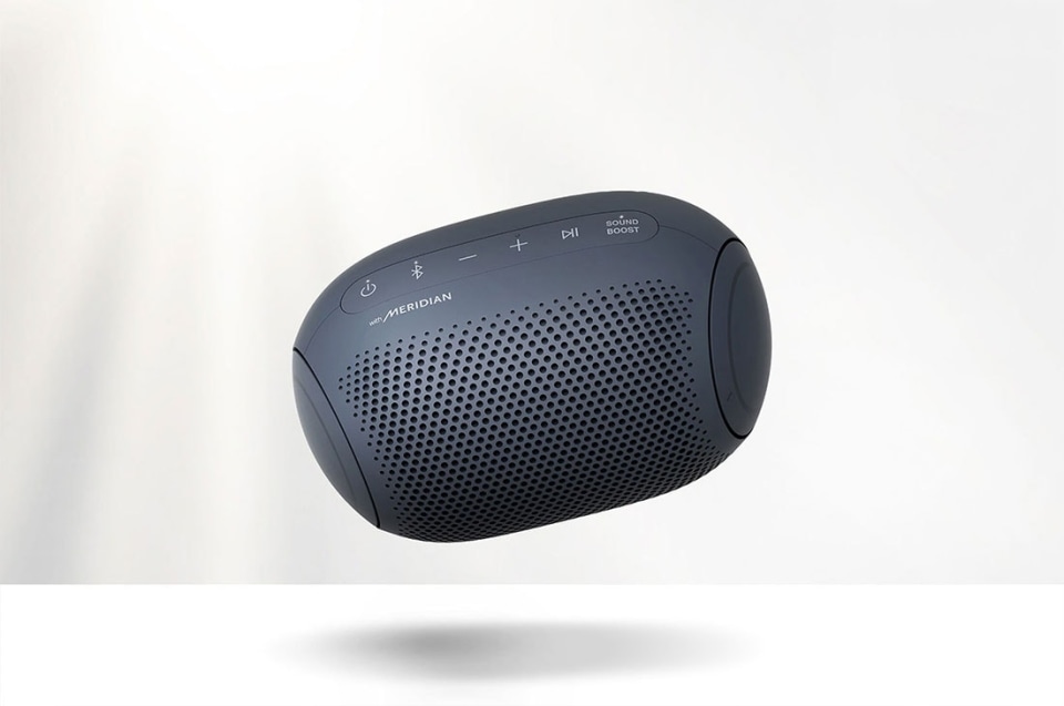 LG Speaker Go XBOOM Resistant, Black, PL2 with Bluetooth Water Portable