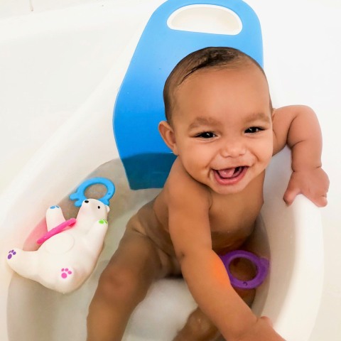 Munchkin® Sit & Soak™ Non-Slip Dual-Stage Ridgid Baby Bath Tub, Unisex 
