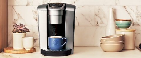 Keurig C K-Elite Maker, Single Serve K-Cup Pod Brewer, With Iced Coffee  Capability, Brushed Silver Plus Extra Filter Included, 75oz