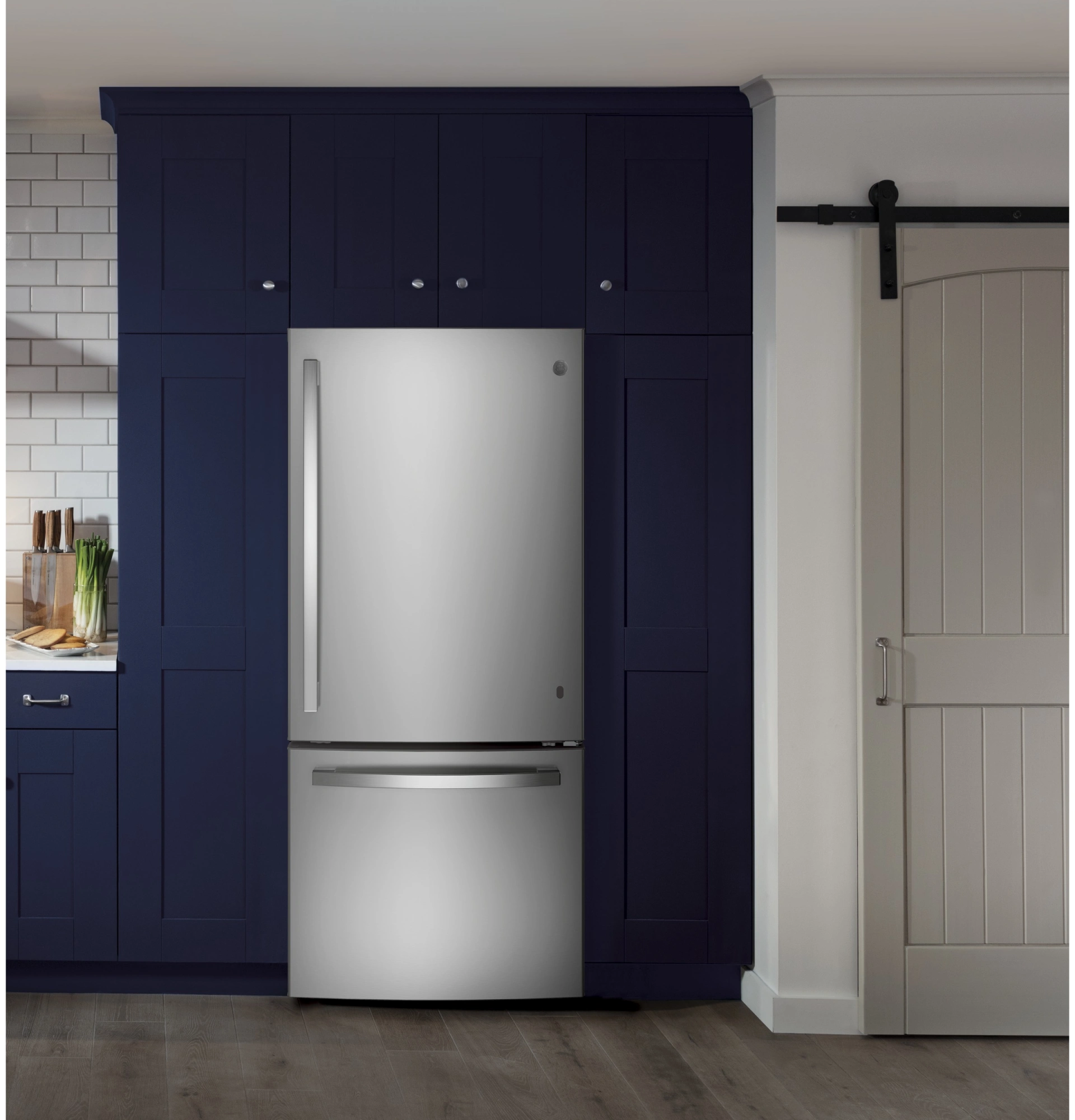 Bottom Freezer Refrigerator Configuration