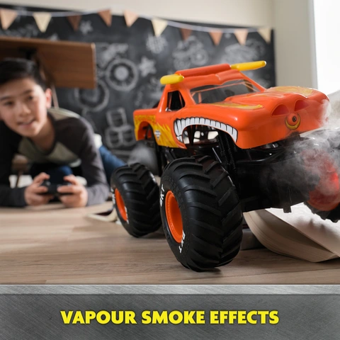 Smoke First Remote Controlled Vehicle Monster Jam, El Toro Loco RC