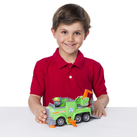 spin master paw patrol rocky's ultimate rescue recycling truck