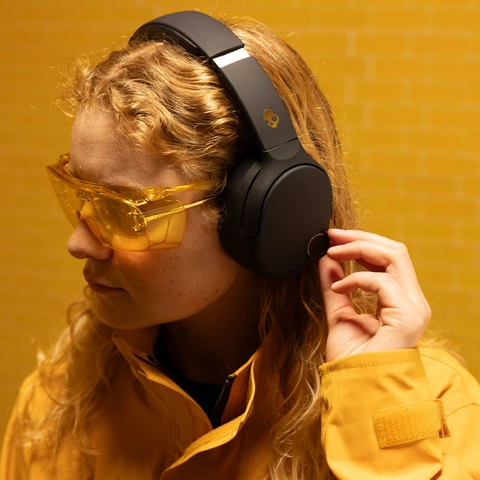 Skullcandy Crusher 720 Over the Ear Wireless Bluetooth Headphones