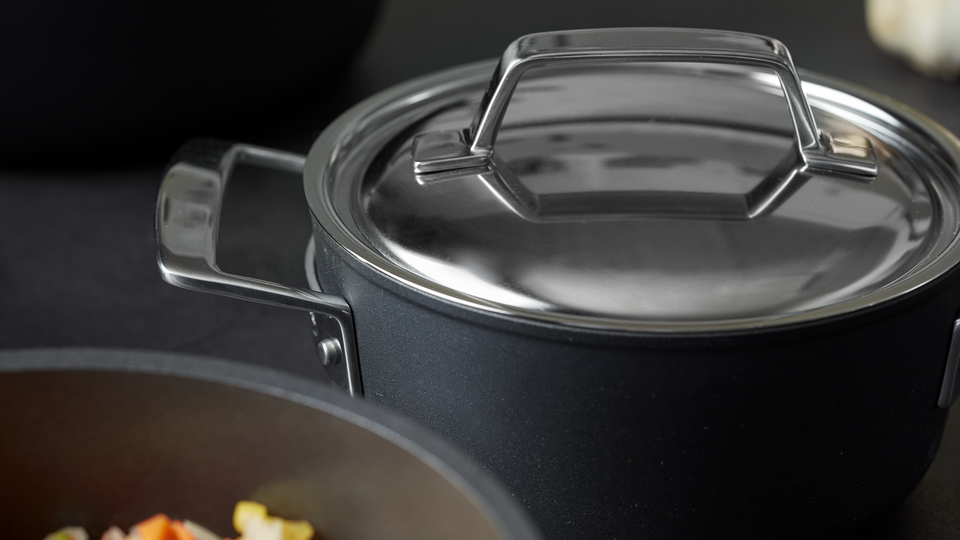 thumbnail video image 2 of Demeyere AluPro 12-inch Aluminum Nonstick Fry Pan, 2 of 10