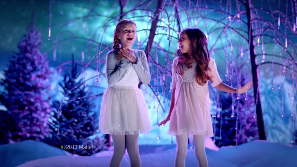 thumbnail video image 2 of Disney Frozen - Magical Lights Palace Playset, 2 of 4