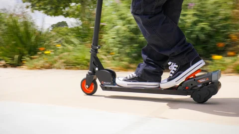 Razor outlets Turbo A Folding Electric Power Scooter Authentic Black Red New Ages 8+