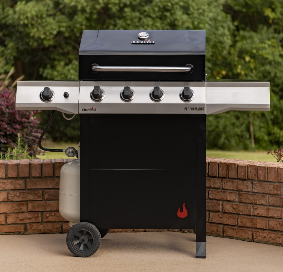Char-Broil Performance 4-Burner Liquid Propane, Cart-Style Outdoor Gas Grill- Black - image 2 of 9