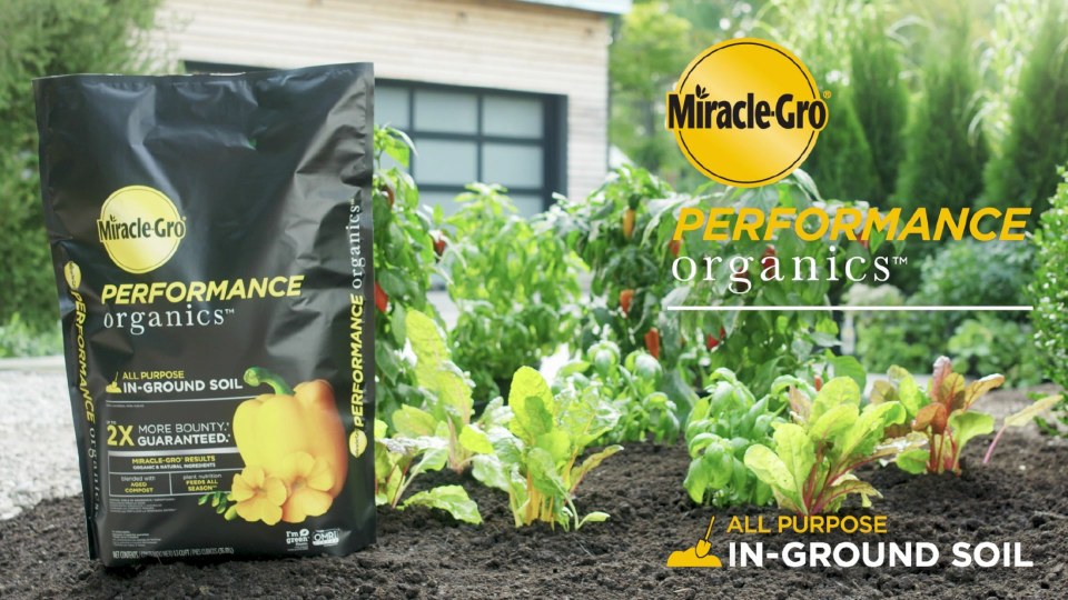 Miracle Gro Performance Organics All Purpose In Ground Soil 1 3 Cu Ft Organic Garden Soil In The Soil Department At Lowes Com