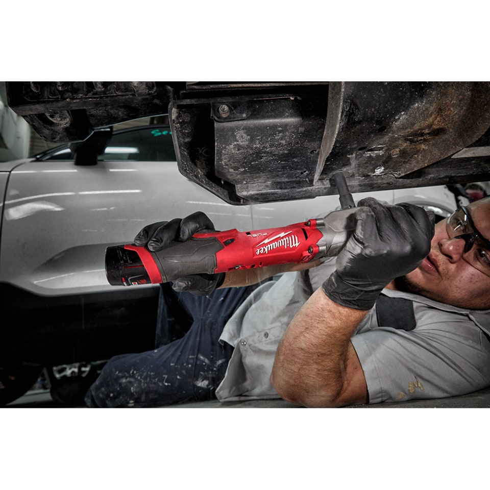 Milwaukee Tool - Cordless Impact Wrench: 18V - 38739686 - MSC