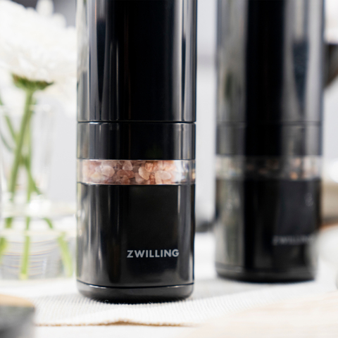 ZWILLING J.A. Henckels ZWILLING Enfinigy Electric Salt/Pepper Mill &  Reviews