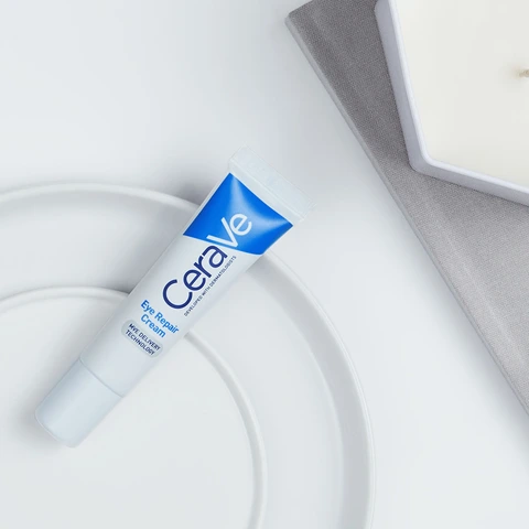 Non-Greasy &amp; Fast Absorbing Eye Cream