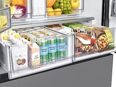 Samsung Bespoke 3-Door French Door Refrigerator (30 cu. ft.) with Beverage Center™ in Stainless Steel(RF30BB6600QLAA) on Fridge.com