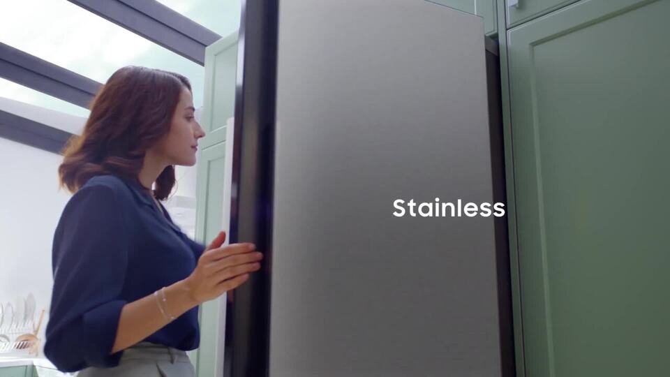 ☆ページ Large Samsung Bespoke 28 cu. ft. Fridge, Smart Side-by-Side